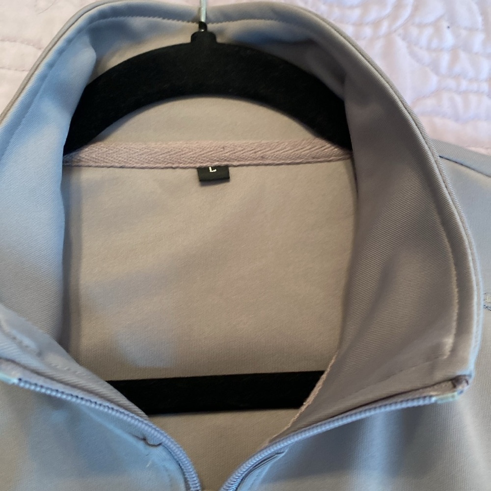 Running Jacket - Picture 3 of 3